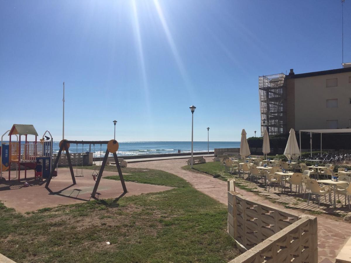 Large Apartment With Sea Views Sueca Exterior photo